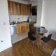 Banesë për Qira në Komuna e Qendrës, Shkup — Apartament plotësisht i pajisur në Qendër 81m2 — fotografi 4