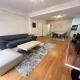 Banesë për Qira në Komuna e Qendrës, Shkup — APARTAMENT I PAJISUR MODERN QENDËR-DEBAR MAALO — fotografi 1