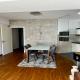 Banesë për Qira në Komuna e Qendrës, Shkup — APARTAMENT I PAJISUR MODERN QENDËR-DEBAR MAALO — fotografi 3