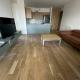 Banesë për Qira në Komuna e Qendrës, Shkup — Jepet me qira apartament i ri i pabanueshëm në Qendër pranë Xhambo — fotografi 3