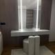 Banesë për Qira në Komuna e Qendrës, Shkup — APARTAMENT I RI MODERN I PAJISUR 70M2 I VENDOSUR NË QENDËR TEK XHAMBO — fotografi 10