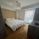 Banesë për Qira në Komuna e Qendrës, Shkup — Jepet me qira apartament i pajisur modern 60m² — fotografi 8
