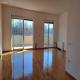 Banesë për Qira në Скупи, Komuna e Qendrës, Shkup — Apartament bosh në Momin Potok — fotografi 3