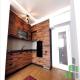 Banesë për Qira në Centar, Komuna e Qendrës, Shkup — Jepet me qira apartament 3-dhomësh i mobiluar në Qendër — fotografi 2