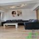 Banesë për Qira në Centar, Komuna e Qendrës, Shkup — Jepet me qira apartament 4-dhomësh i mobiluar në Qendër — fotografi 1