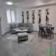 Banesë për Qira në Debar Maalo, Komuna e Qendrës, Shkup — Jepet me qera apartament 3-dhomësh i mobiluar në Debar Maalo — fotografi 8