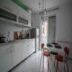 Banesë për Shitje në Кочо Рацин, Komuna e Qendrës, Shkup — Qendër (jugodrvo) 52m2 apartament i mobiluar — fotografi 5