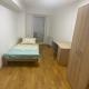 Banesë për Qira në Елисие Поповски Марко 31, Komuna e Qendrës, Shkup — Qendër 64m2 apartament i ri tre dhomësh i mobiluar — fotografi 2