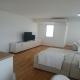 Banesë për Qira në Перо Наков 65, Gazi Baba, Shkup — Kosmos 92m2 apartament i ri tre-dhomësh i mobiluar — fotografi 10