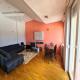 Banesë për Qira në Пиринска 50, Komuna e Qendrës, Shkup — Apartament me pamje të hapur në Debar Maalo — fotografi 2