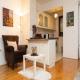 Banesë për Qira në Komuna e Qendrës, Shkup — Apartament modern i pajisur pranë MVR-së — fotografi 6
