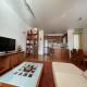 Banesë për Qira në Komuna e Qendrës, Shkup — APARTAMENT PLOTËSISHT I MOBILUAR 82M2 NË QENDËR — fotografi 2