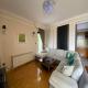 Banesë për Qira në Komuna e Qendrës, Shkup — Apartament konfortabel në Vodno — fotografi 2