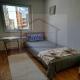 Banesë për Qira në KAJ UJP, Komuna e Qendrës, Shkup — APARTAMENT TRE-DHOMËSH PËR QËLLIME BANIMI/BIZNESI NË QENDËR — fotografi 6