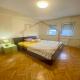 Banesë për Qira në BUNJAKOVEC, Komuna e Qendrës, Shkup — APARTAMENT ME DY DHOMA I HAPËT DHE I NDRIÇUAR NË QENDËR — fotografi 8