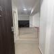 Banesë për Qira në POZADI UNIVERZALNA SALA, Komuna e Qendrës, Shkup — APARTAMENT DY-DHOMËSH I ZBRAZËT PËR QËLLIME BANIMI/BIZNESI NË QENDËR — fotografi 1