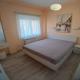 Banesë për Qira në UL.KLIMENT OHRIDSKI, Komuna e Qendrës, Shkup — APARTAMENT I REHATSHËM ME DY DHOMA NË VENDNDODHJE TË SHKËLQYER NË QENDËR — fotografi 3