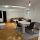 Banesë për Qira në Булевар Јане Сандански, Aerodrom, Shkup — APARTAMENT I SHKËLQYER DYDHORESH ME VENDNDODHJE NË AERODROM — fotografi 5