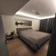 Banesë për Qira në Булевар Србија 1000, Aerodrom, Shkup — APARTAMENT MODERN TRE DHOMËSH ME VENDNDODHJE NË AERODROM — fotografi 4