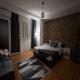 Banesë për Qira në Čair, Shkup — Jepet me qira apartament tre-dhomësh në Çair — fotografi 6