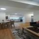 Banesë për Qira në Komuna e Qendrës, Shkup — Jepet me qira apartament në Qendër - Debar Maalo — fotografi 1