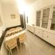Banesë për Qira në Komuna e Qendrës, Shkup — Jepet me qera apartament në Qendër — fotografi 3